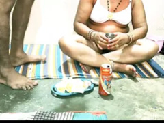 Border yon neighborhood bhabhi relative to Holi