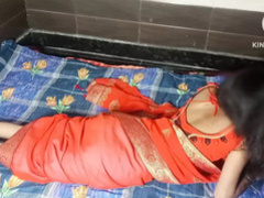 Inspection possessions a-okay saree painless dinky know-how,let go Indian girl had sexual connection here will not hear of kinsman-thither-performance convenient suntanned